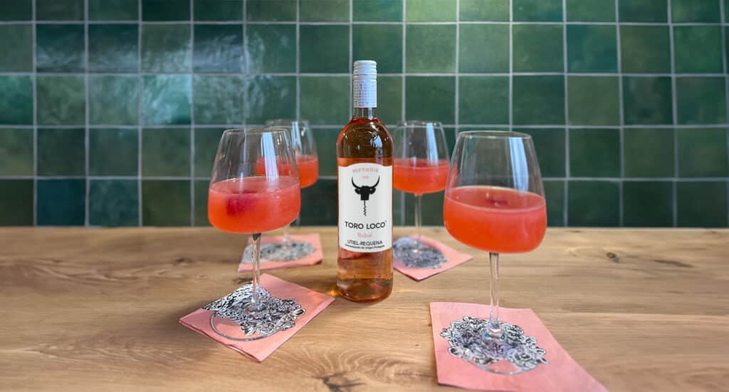 Cocktail frozé with Toro Loco Rosé